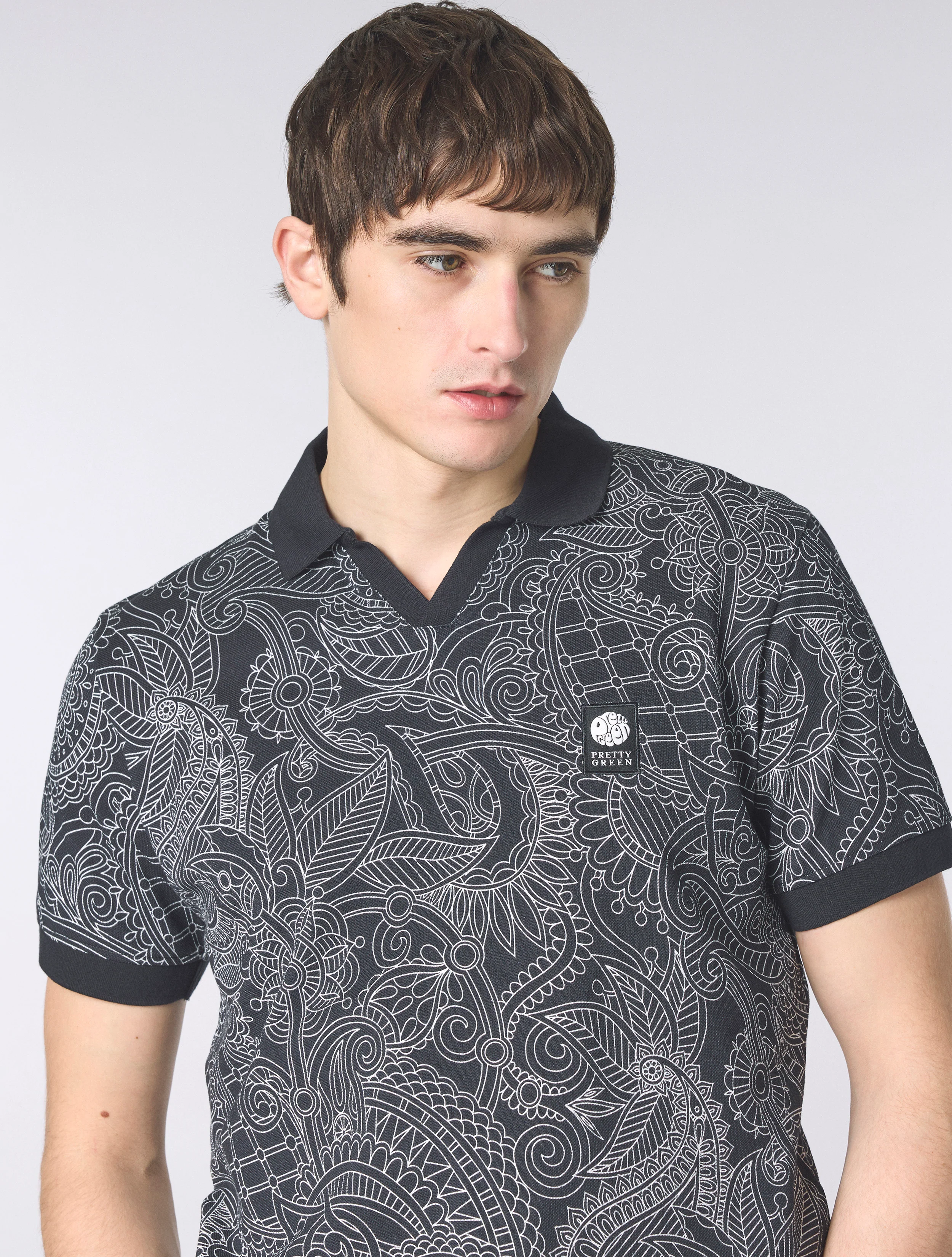 Black Resonance Linear Polo - Image 5