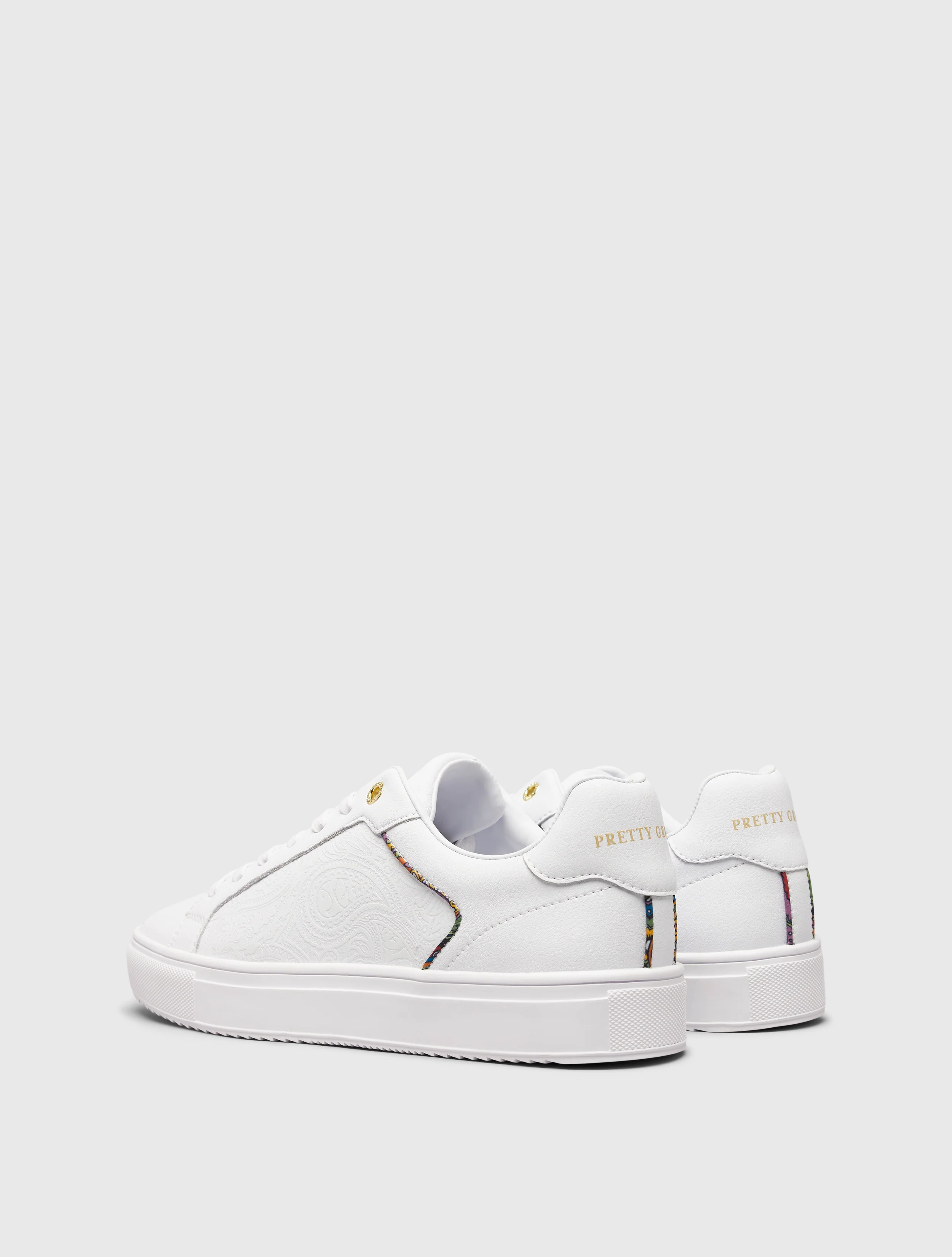 White Multi Cali Trainer - Image 3